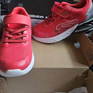 13C Kids Skechers Red and Black Sneakers Vibrant Mesh Design